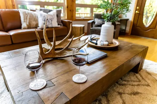 Pour two glasses of red and let the antler centerpiece set the tone for your evening in.
